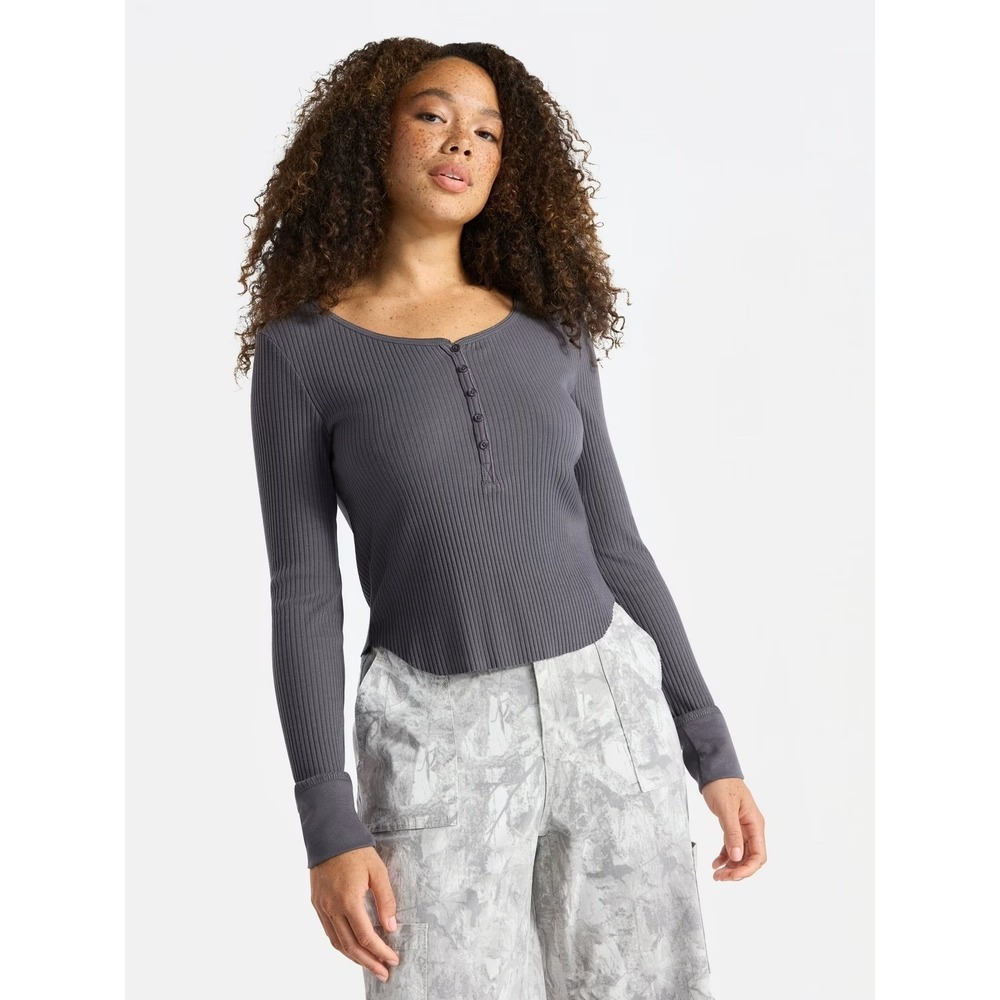 Scoop Neck Y2K Vibe Ribbed Shirttail Henley Top Medium Charcoal Gray Shirt NWT - Picture 2 of 11